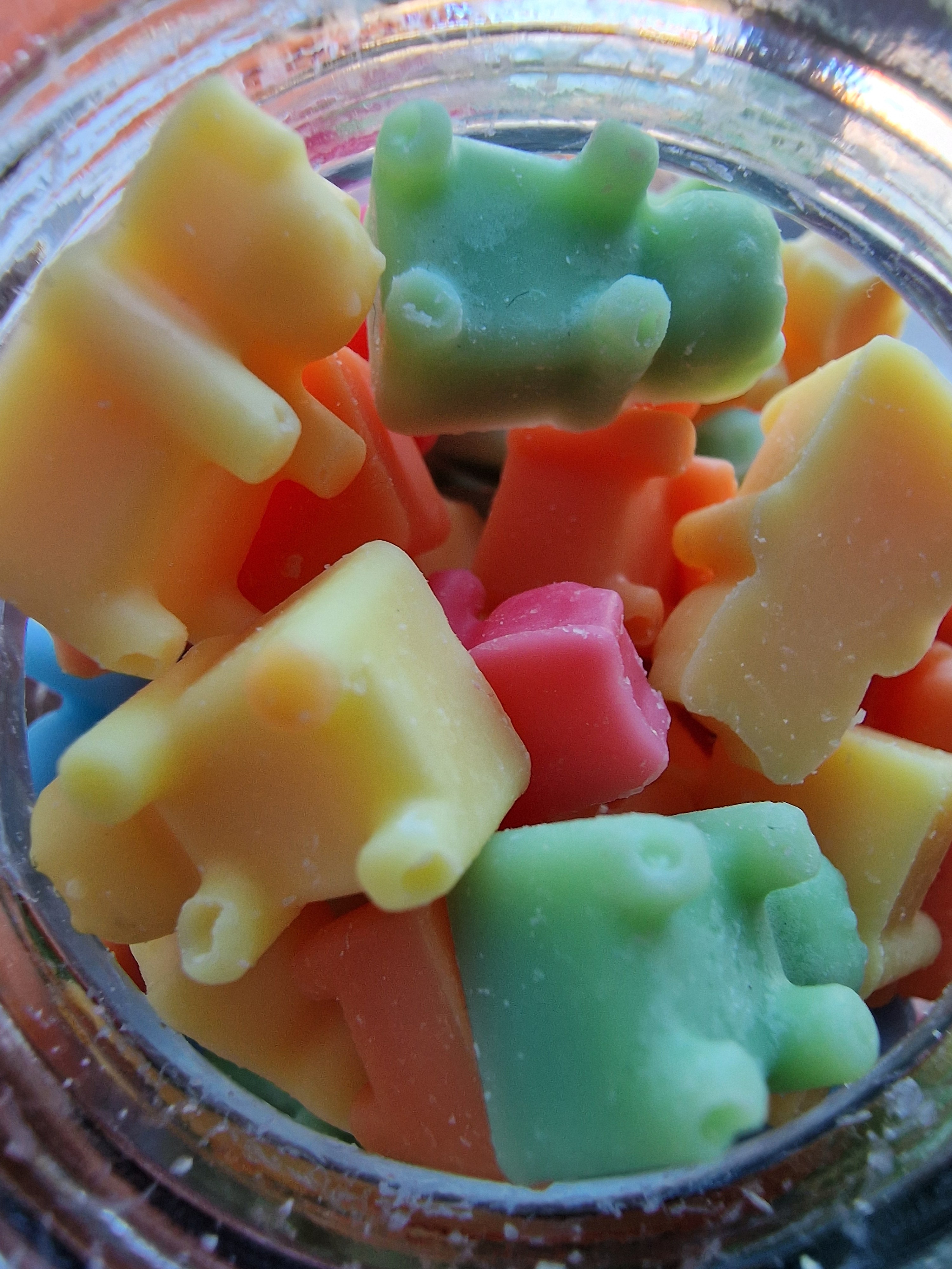 Wax melts exclusivos de  GOMINOLAS en bote de cristal.