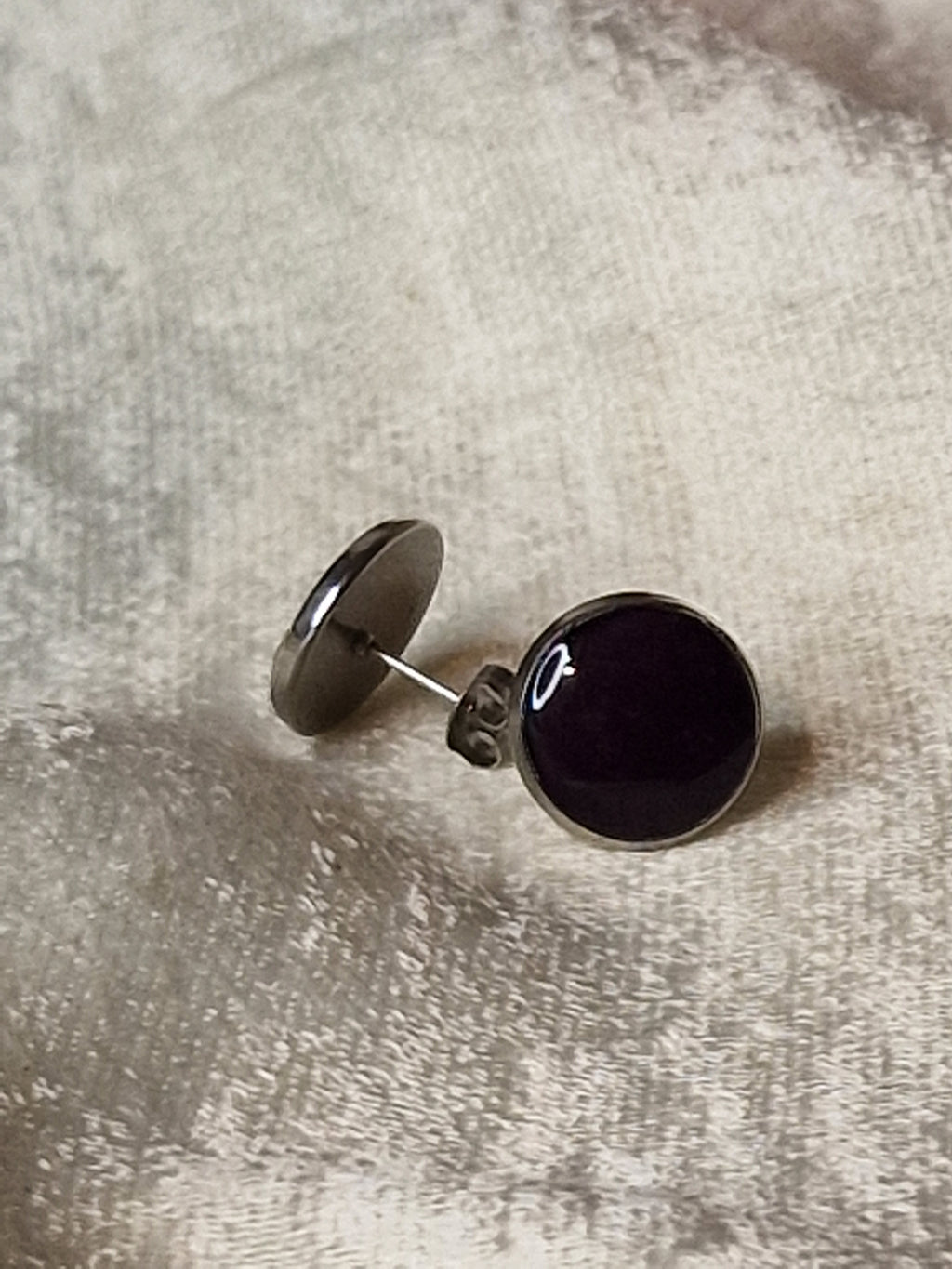 Pendientes de rosa roja.