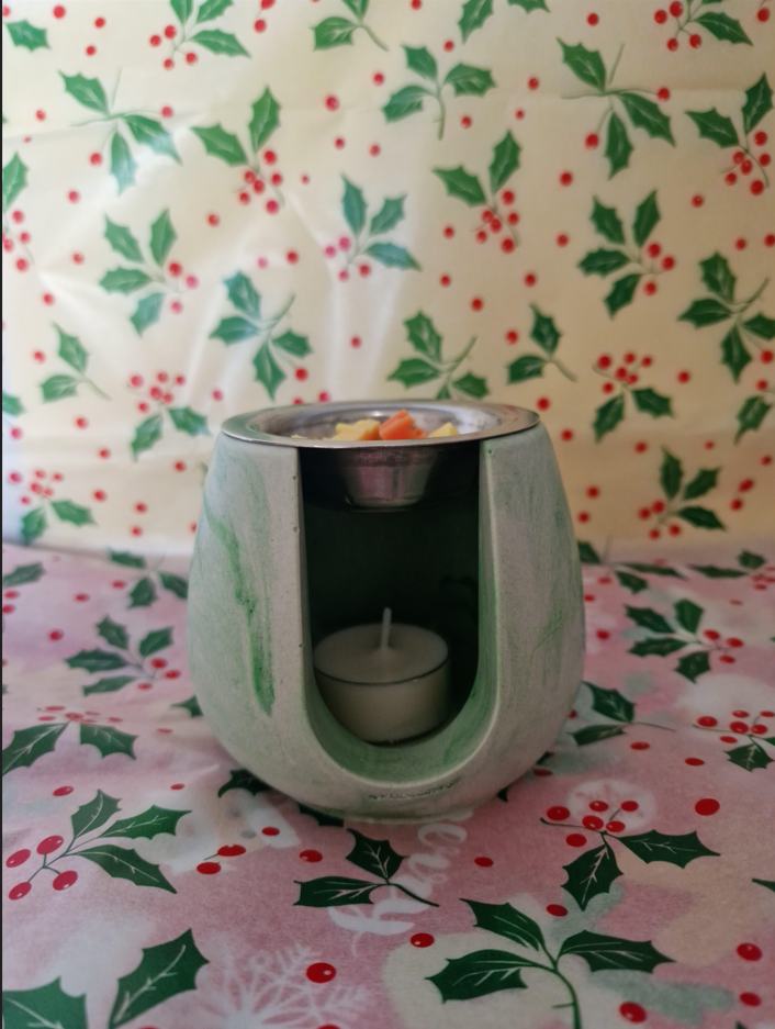 Quemador OVALADO  de esencias y wax melts hecho a mano - (vela de 6 A 8 h. de regalo) desde 14,50